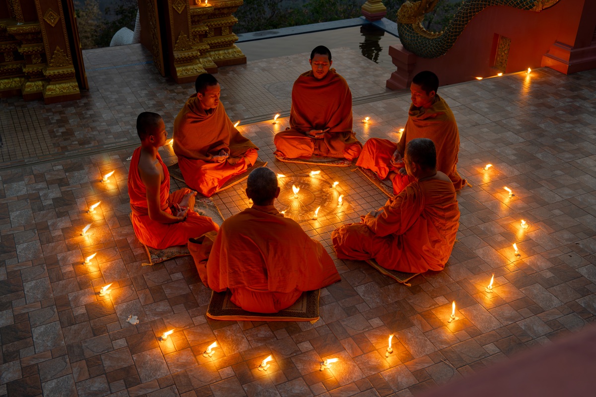 Visiting the Monks in Sri Lanka For An Entire Day 