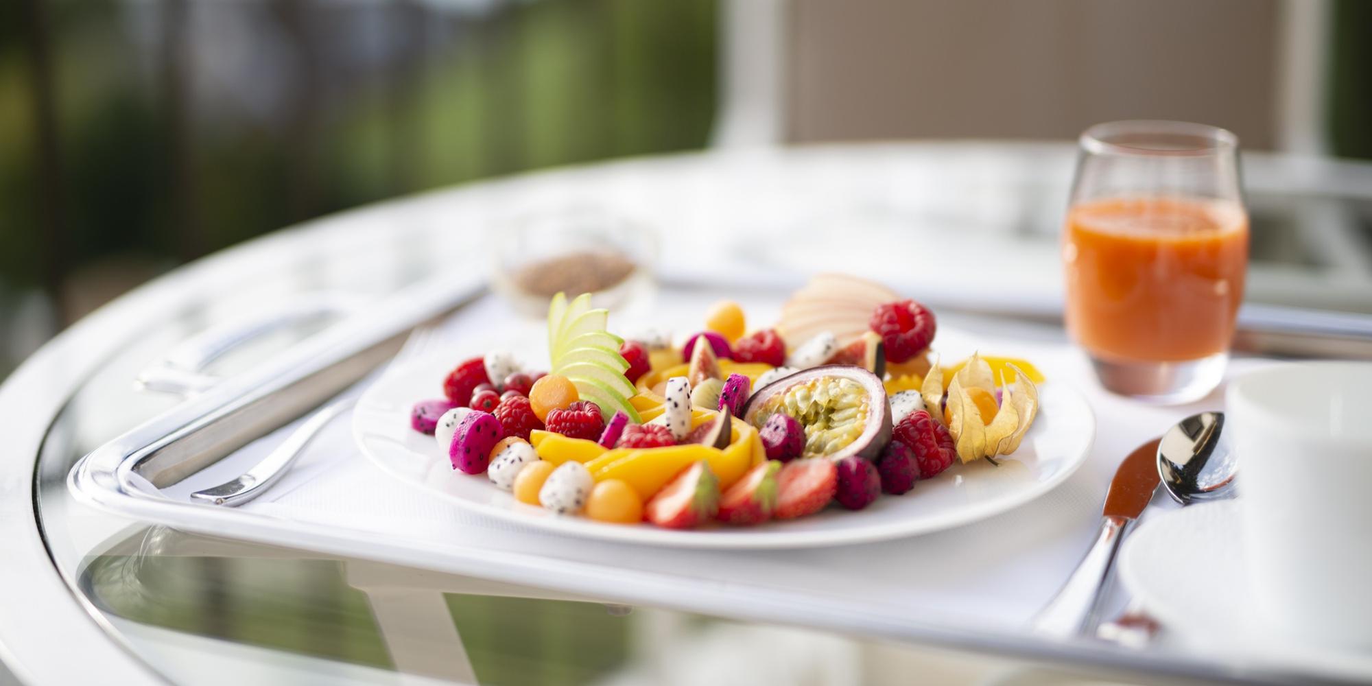 Clinique La Prairie, Switzerland, views food as more than mere nutrition, as far more than mere indulgence. They view it as medicine, leaning towards Mediterranean flavours, powerhouses of inward healing with anti-inflammatory compounds. Wellness Hospitality at Clinique La Prairie, Switzerland