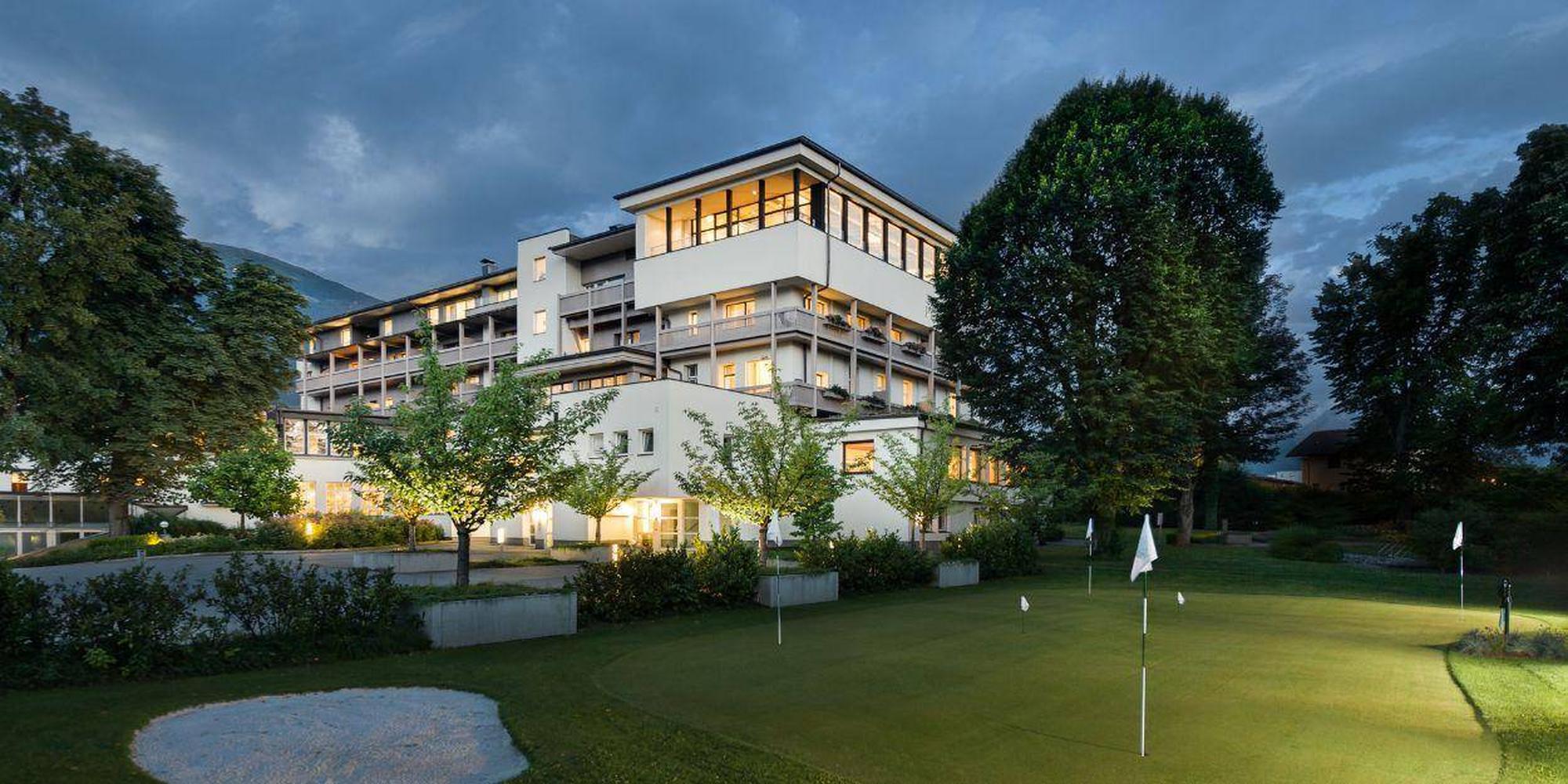 A luxury medical spa and health retreat located in Igls near Innsbruck in the Tyrolean Alps of Austria. A luxury medical spa and health retreat located in Igls near Innsbruck in the Tyrolean Alps of Austria.